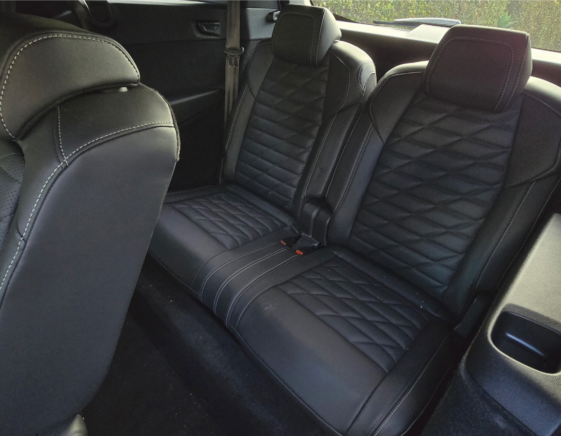 Peugeot 5008 GT hybrid.
