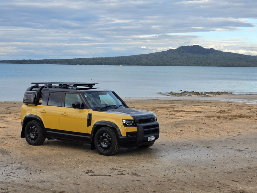 Land Rover Defender 110 Trophy Edition.