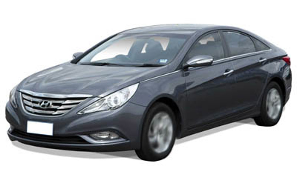 HYUNDAI I45 2013 4-Door Sedan  4SA ELITE.