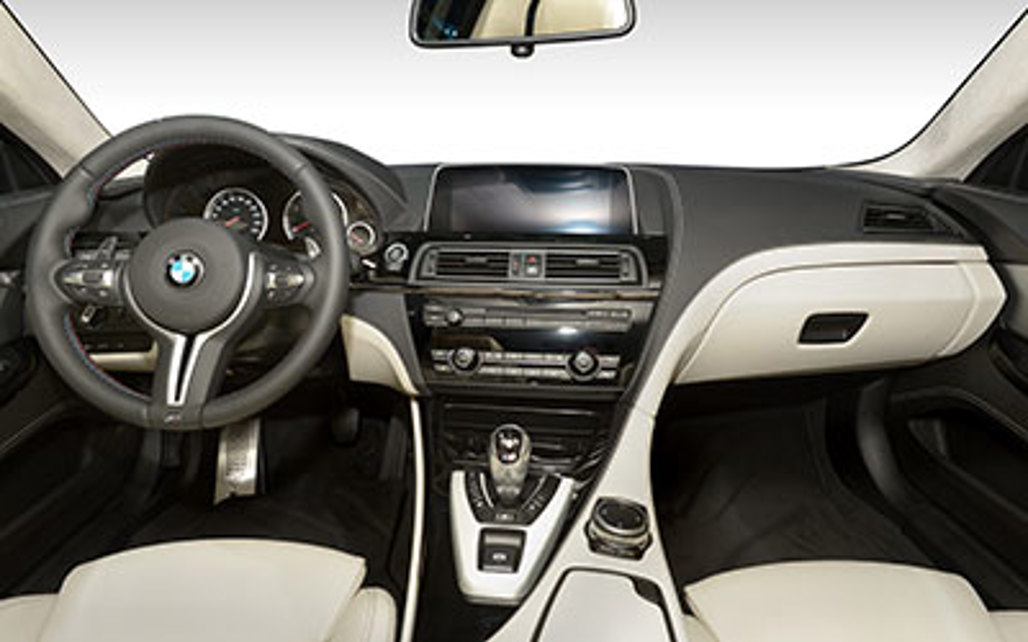 BMW 6 SERIES 2018 4-Door Sedan  4SA M6_