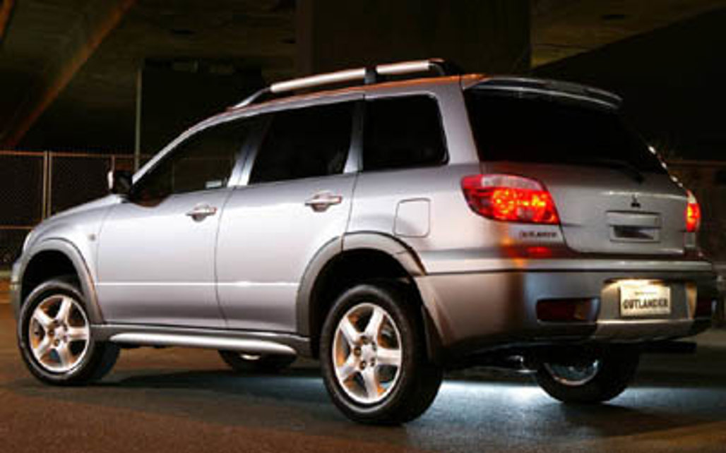 MITSUBISHI AIRTREK 2006 5-Door SUV  5OD-4 XLS_