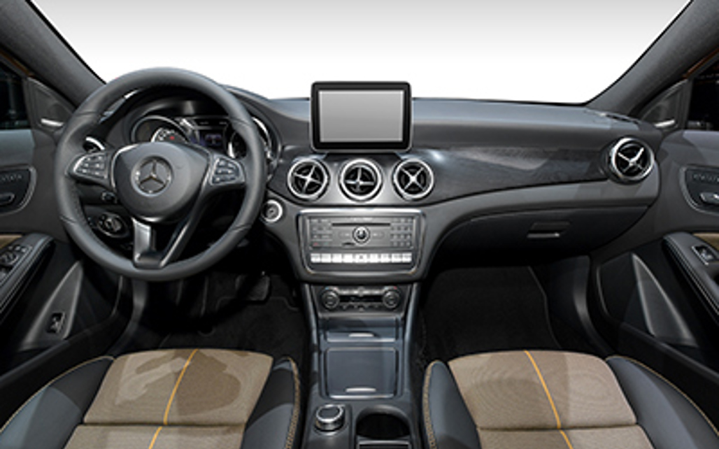 MERCEDES-BENZ GLA-CLASS 2019 5-Door SUV