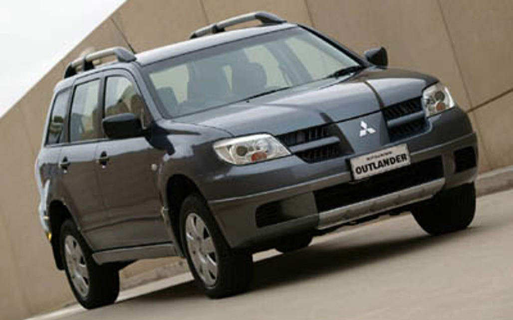 MITSUBISHI AIRTREK 2006 5-Door SUV