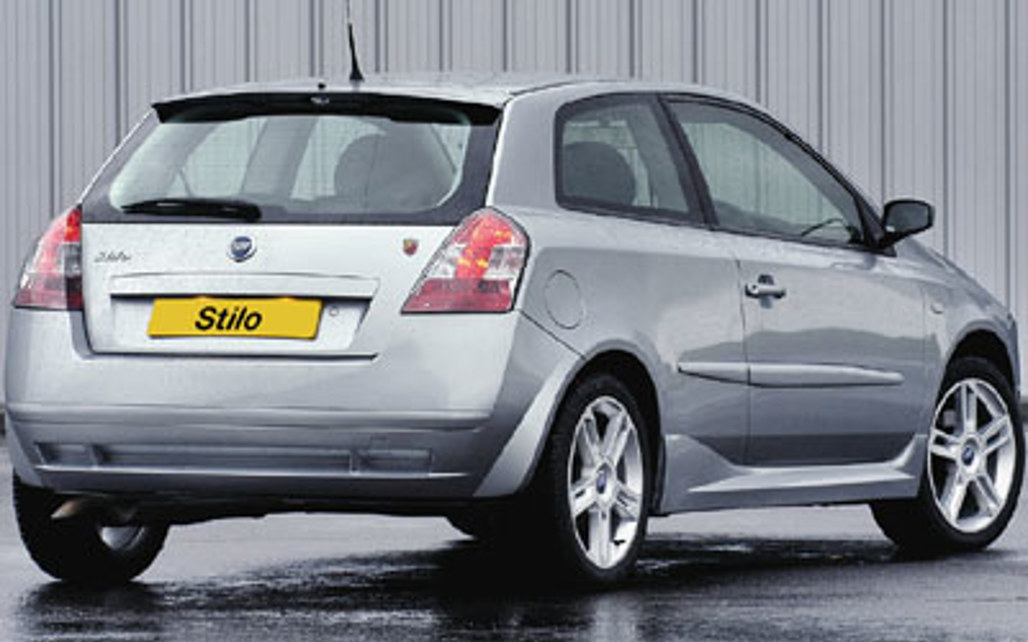 FIAT STILO 2005 3-Door Hatchback 3HA ABARTH_