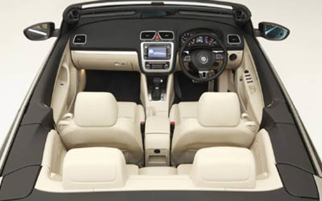 VOLKSWAGEN EOS 2012 2-Door Sports