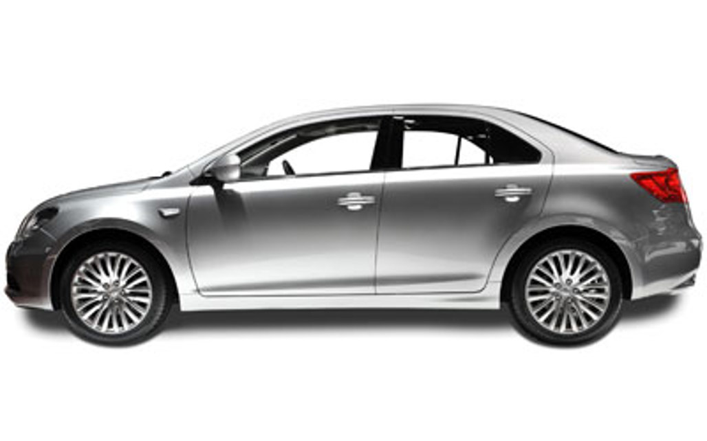 SUZUKI KIZASHI 2014 4-Door Sedan