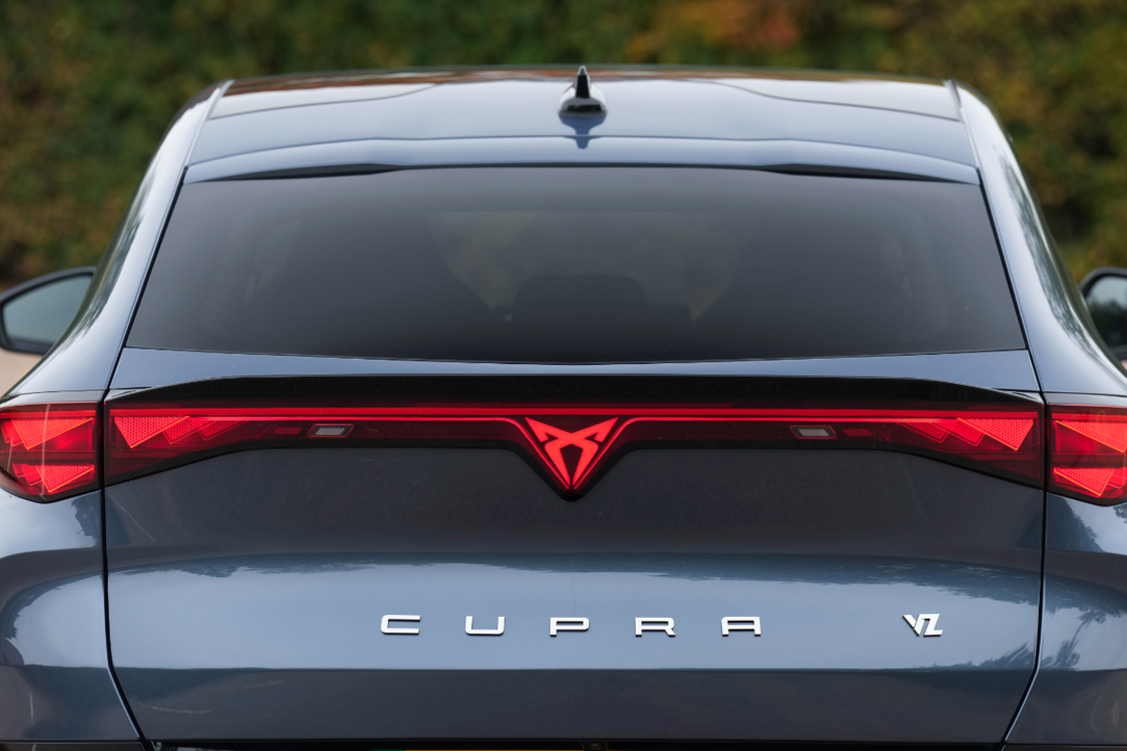 Cupra Tavascan.