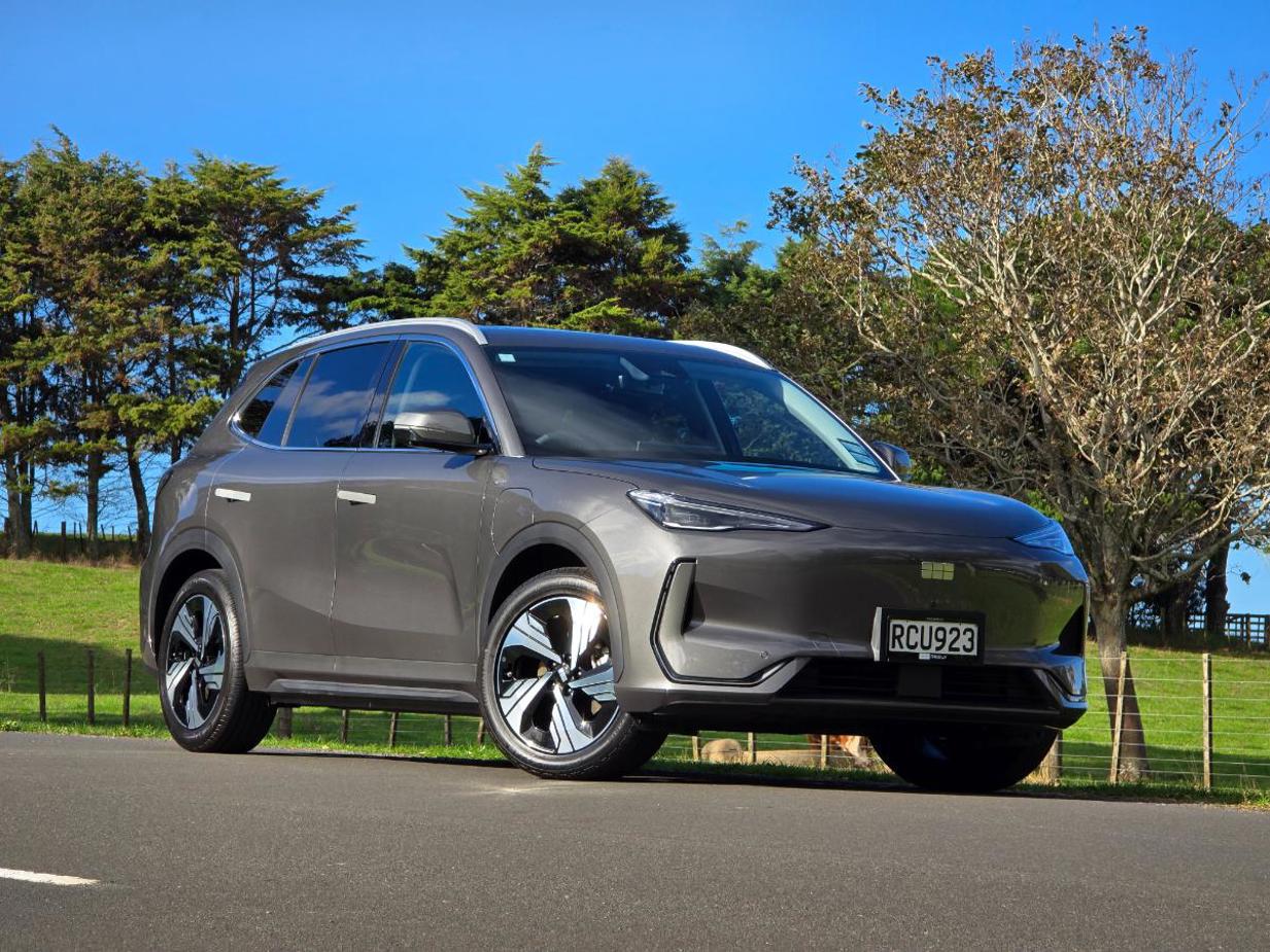 Geely EX5
