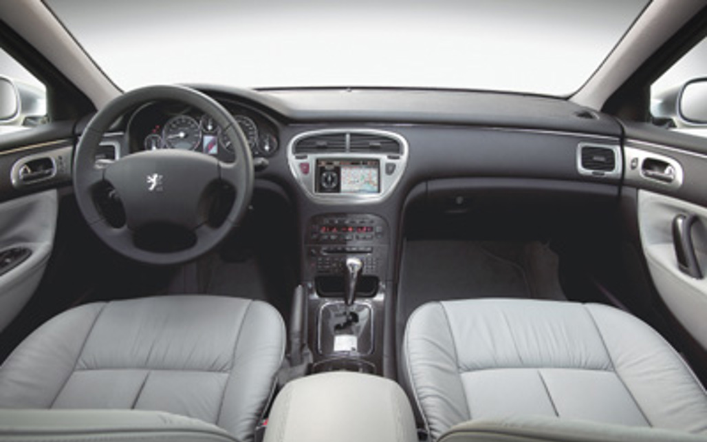 PEUGEOT 607 2007 4-Door Sedan