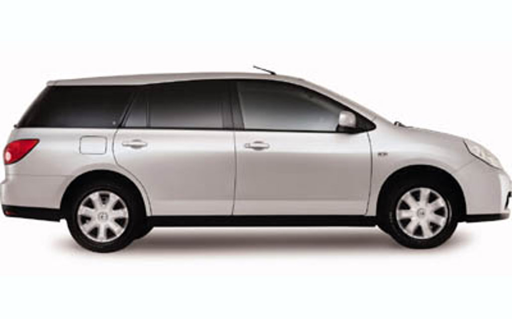 NISSAN WINGROAD 2009 5-Door Wagon