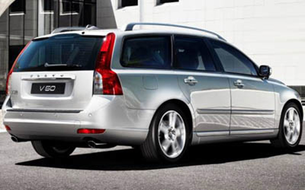 VOLVO V50 2012 5-Door Wagon