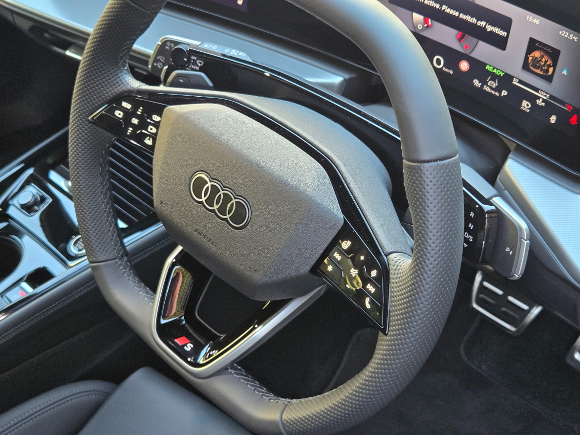 Audi Q3.