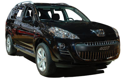 A PEUGEOT 4007 vehicle