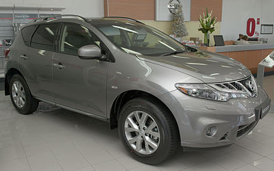A NISSAN MURANO vehicle