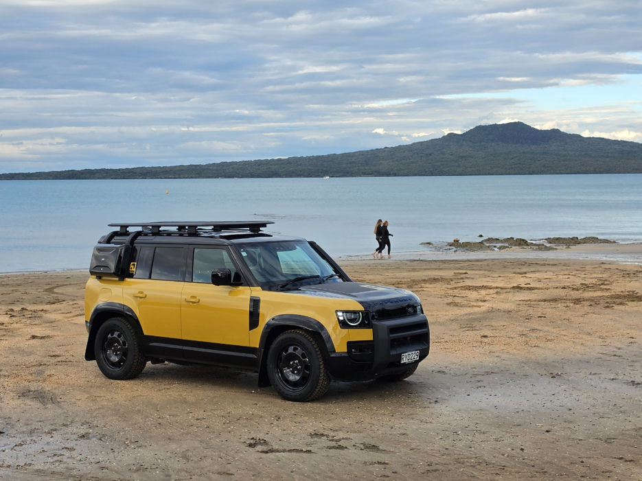 Land Rover Defender 110 Trophy Edition.