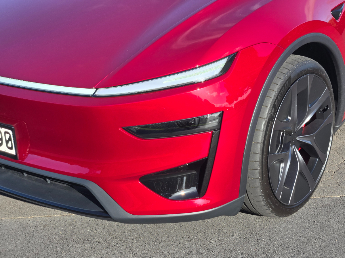 Tesla Model Y Performance.