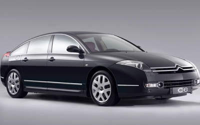 A CITROEN C6 vehicle