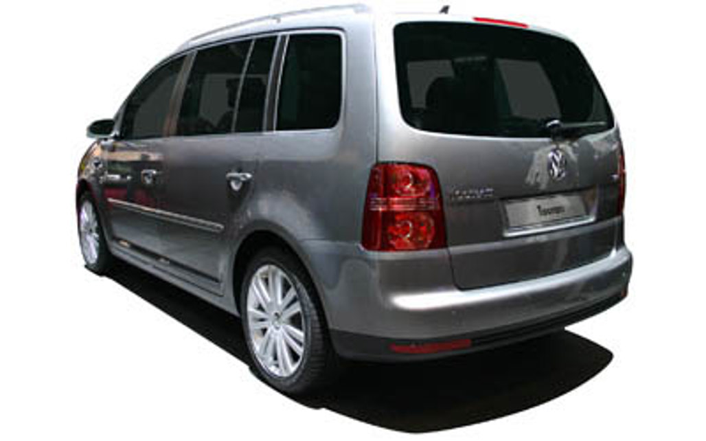 VOLKSWAGEN TOURAN 2010 5-Door People Mover