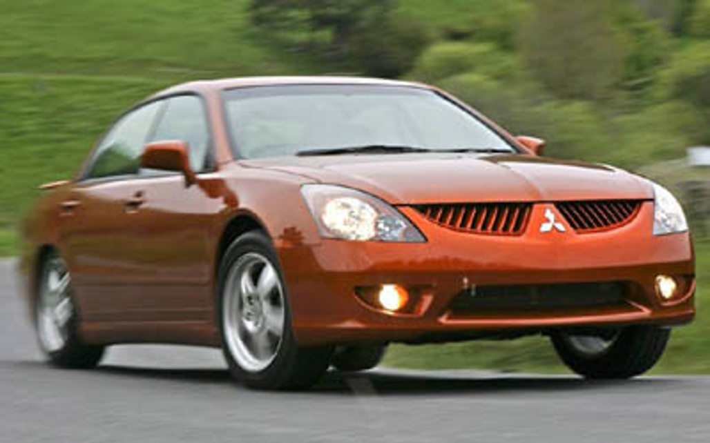 MITSUBISHI DIAMANTE 2004 4-Door Sedan