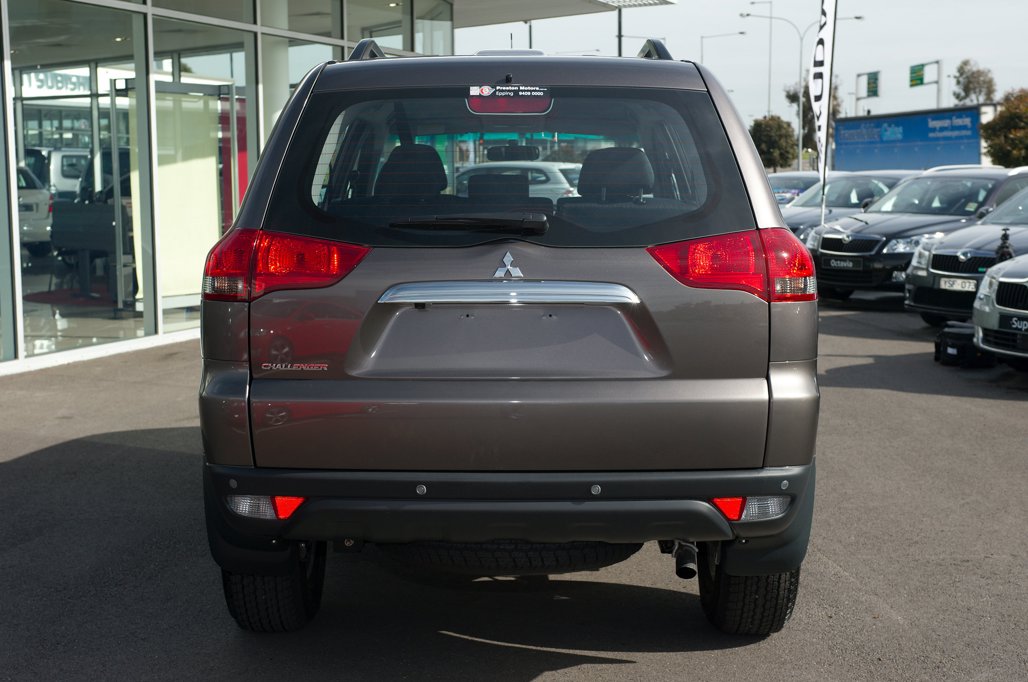 MITSUBISHI CHALLENGER 2013 5-Door SUV