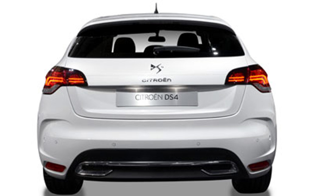CITROEN DS4 2013 5-Door Hatchback