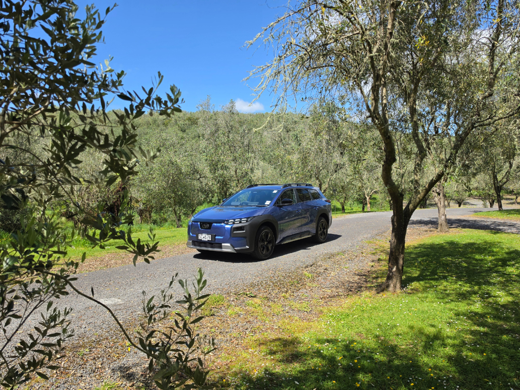 Subaru Trailseeker.
