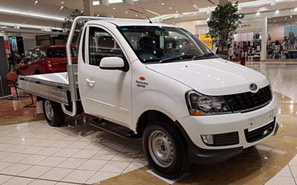 MAHINDRA GENIO 2016 2-Door Ute
