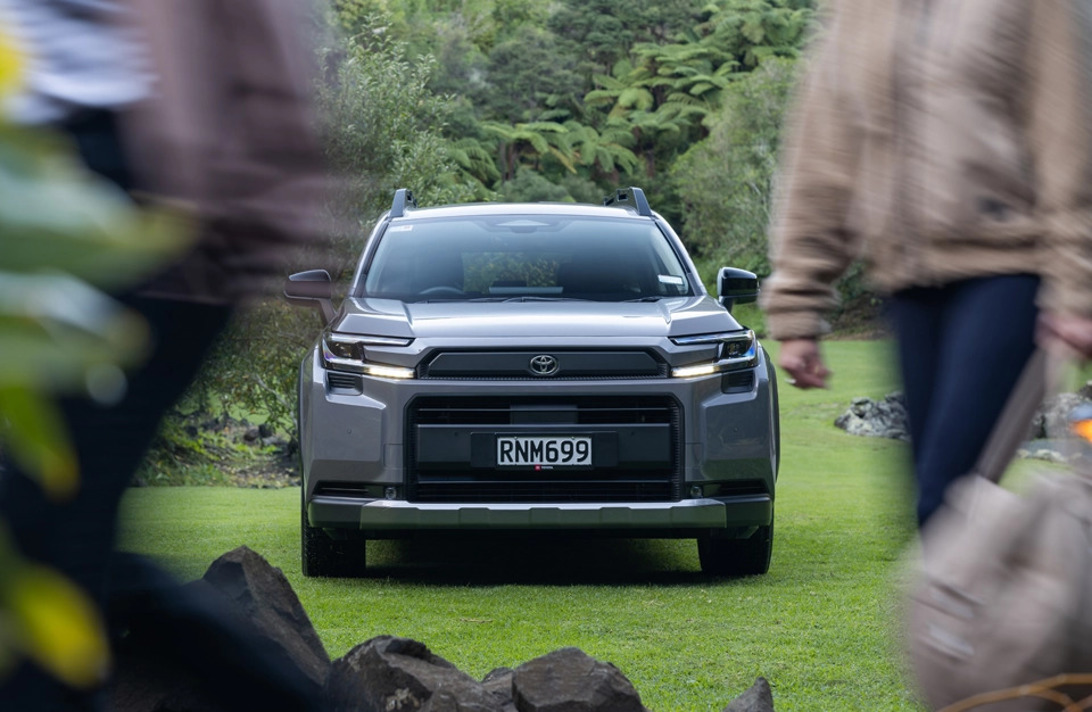 Toyota RAV4 Adventure.