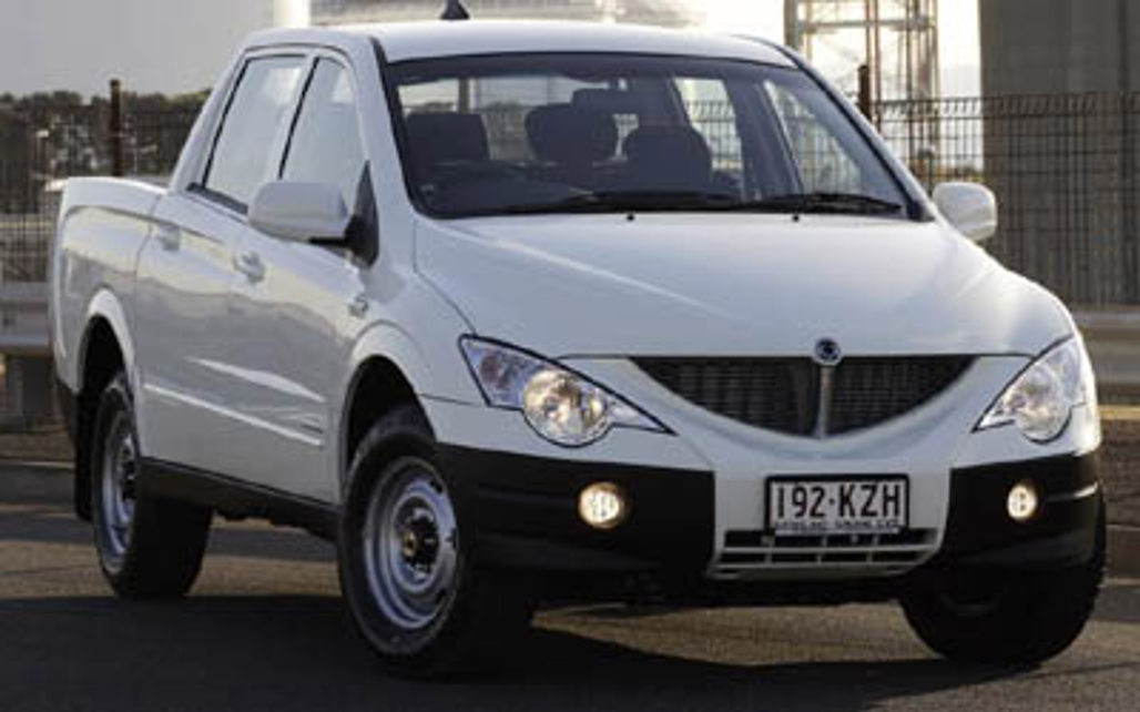 SSANGYONG SPORTS DUALCAB 2010 4-Door Ute