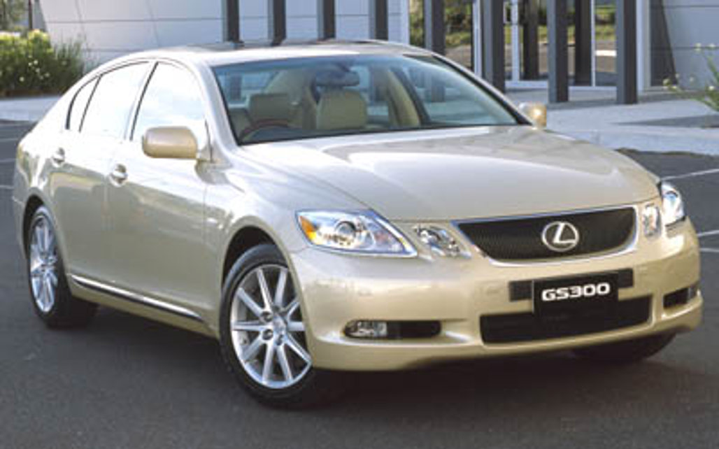 LEXUS GS 300 2005 4-Door Sedan