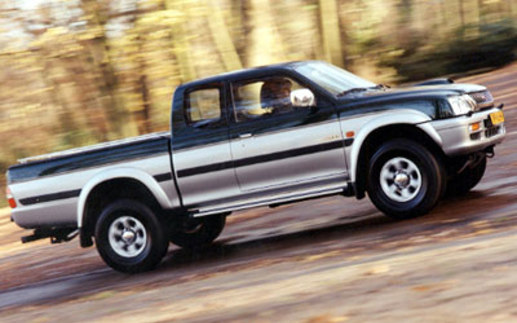 MITSUBISHI L200 2000 2-Door Ute