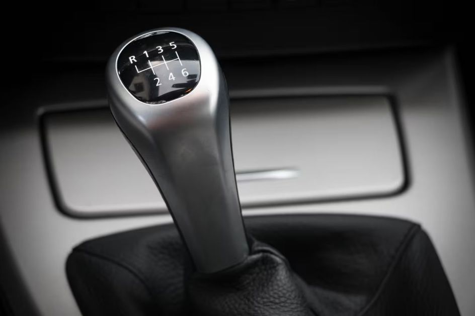 Gear shifter
