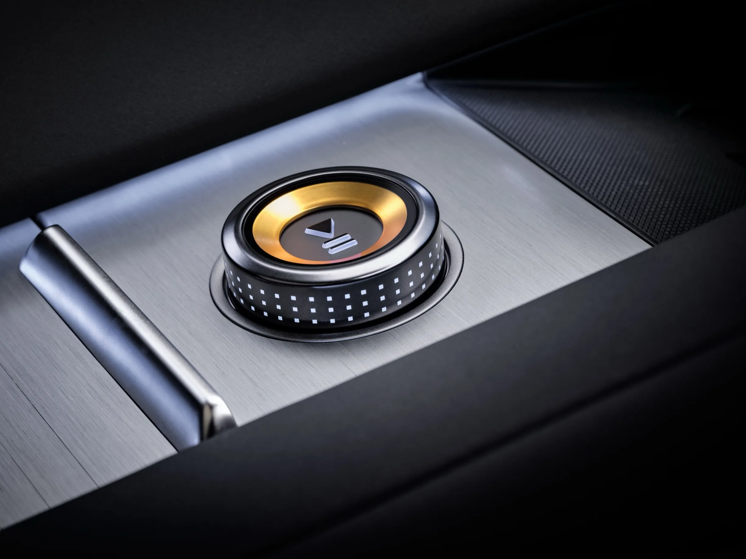 Polestar 4