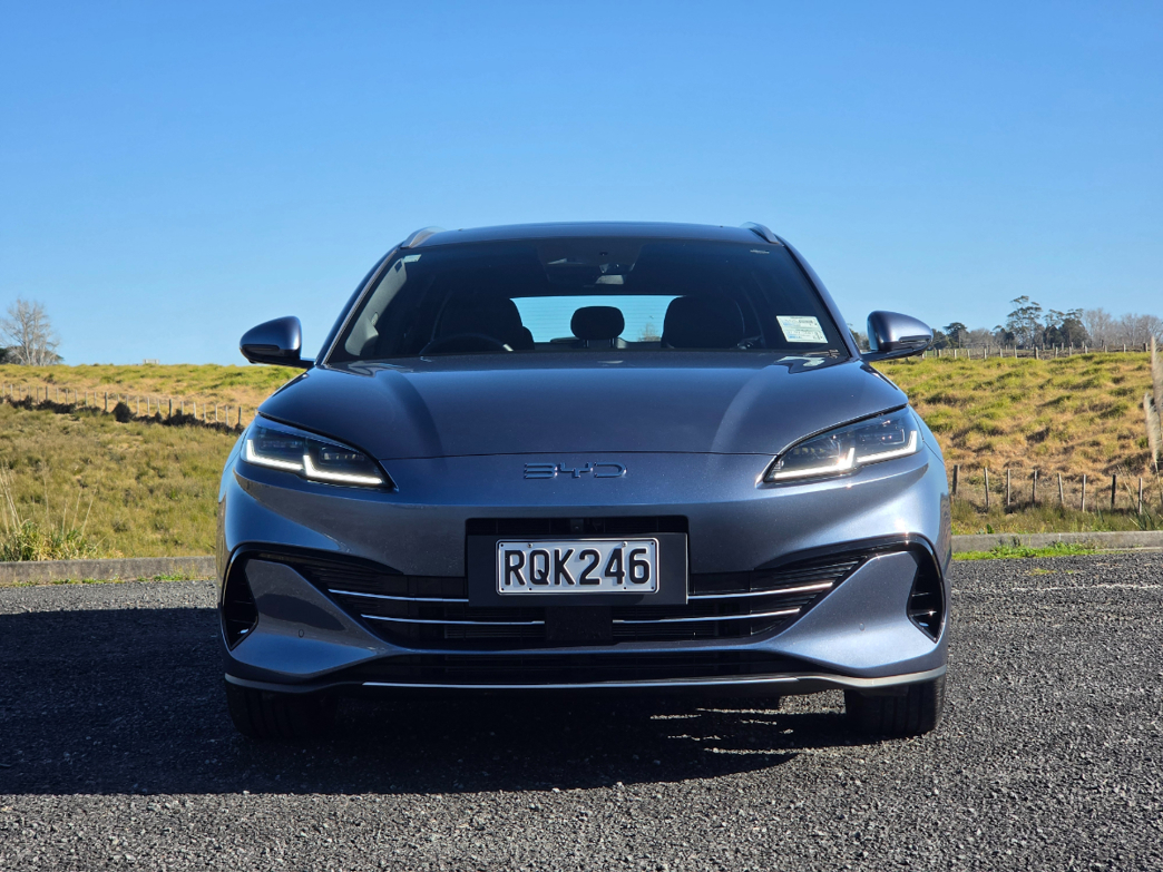 BYD Seal 6 Touring.