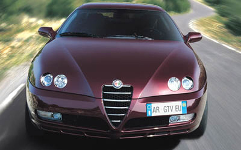 ALFA ROMEO GTV 2004 2-Door Sedan