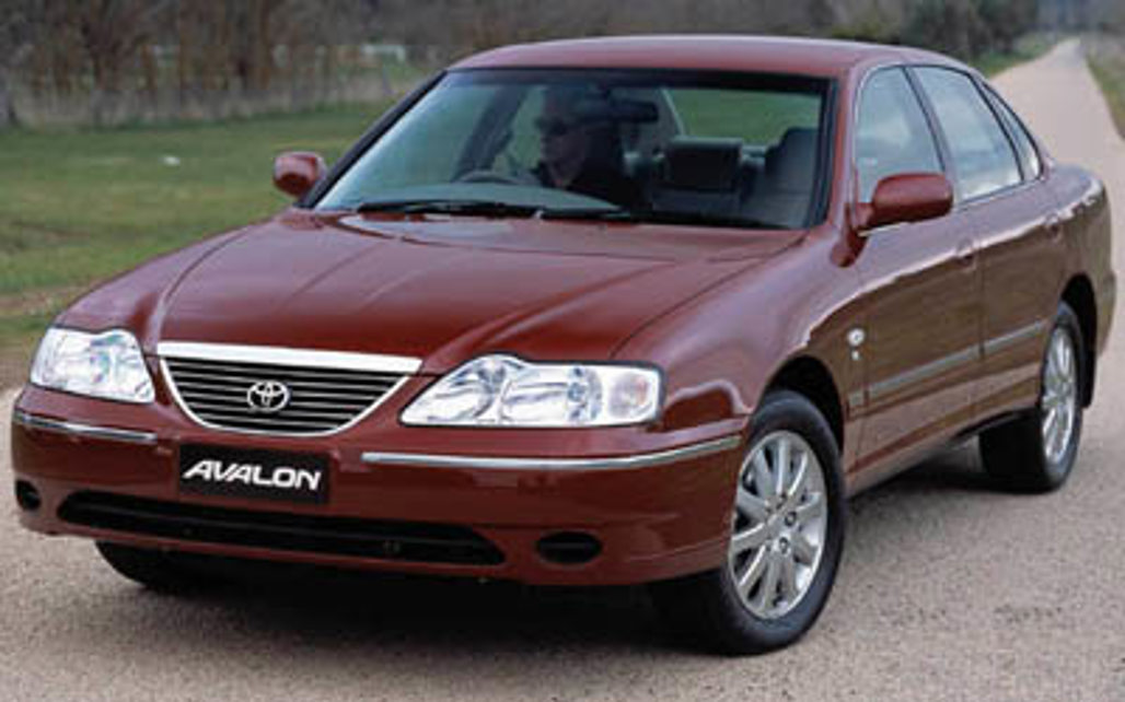 TOYOTA AVALON 2003 4-Door Sedan 4SA VXI.