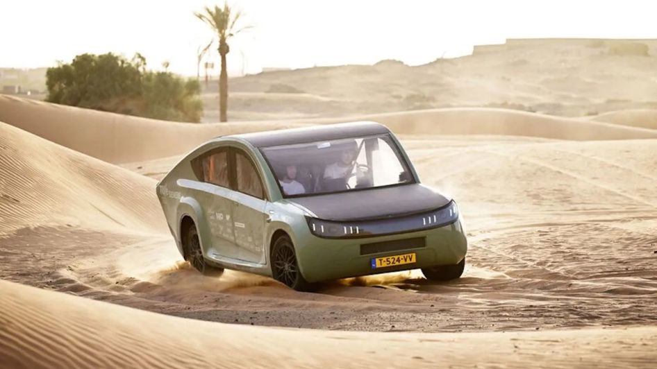 Stella Terra solar car Sahara desert