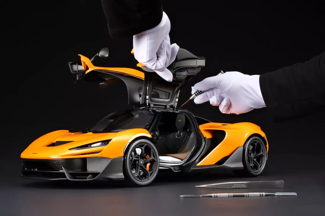 Amalgam McLaren W1