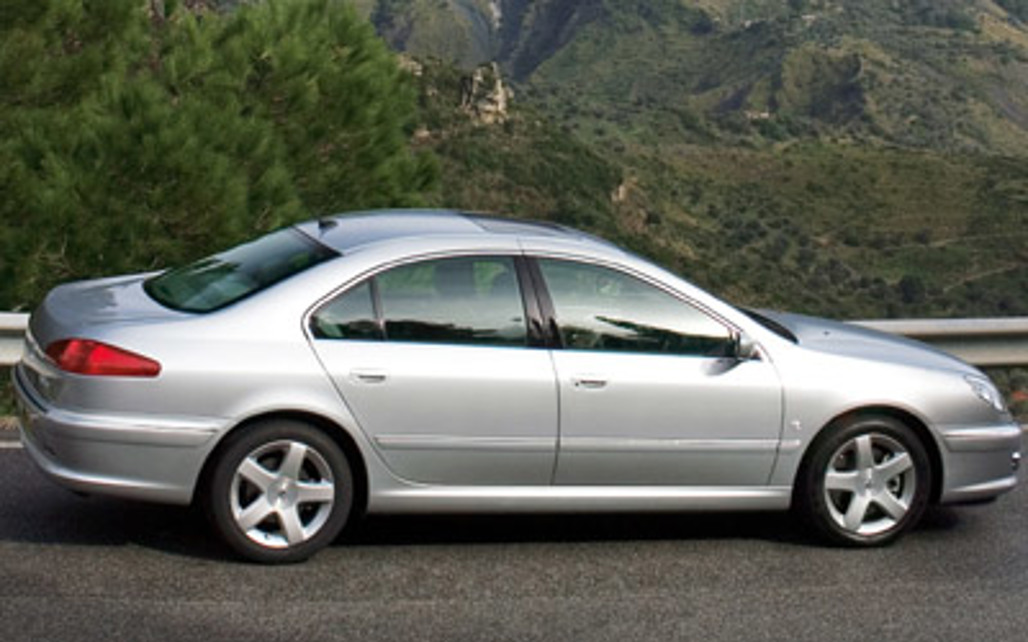 PEUGEOT 607 2007 4-Door Sedan