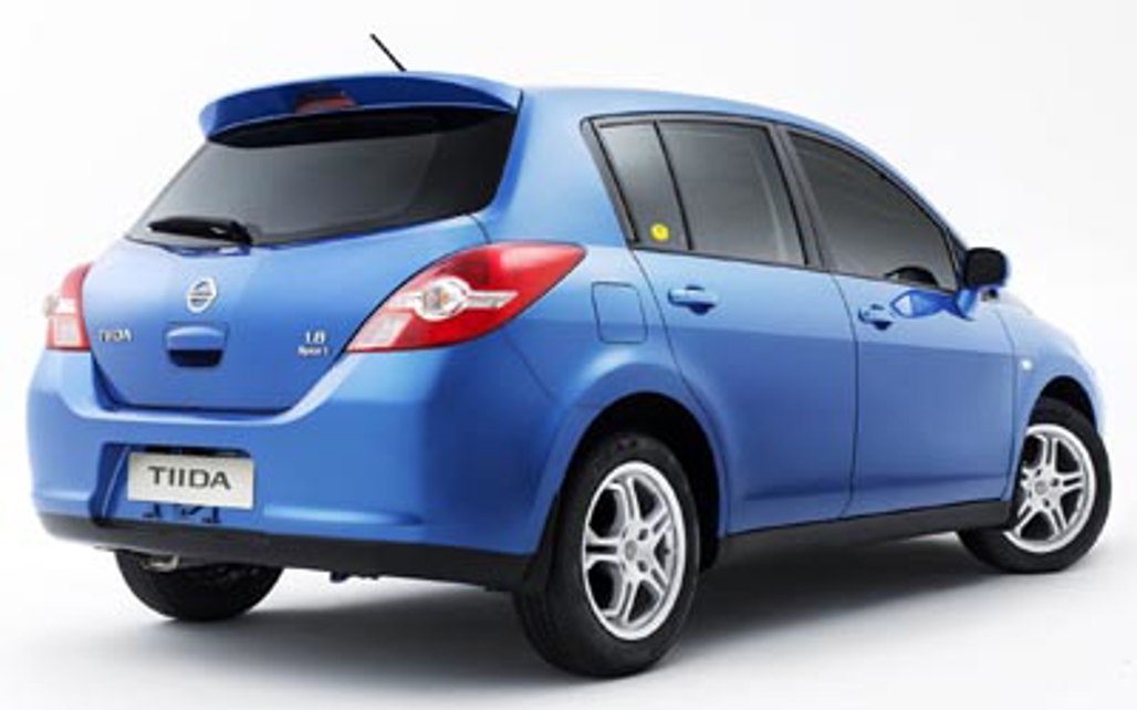 NISSAN TIIDA 2009 5-Door Hatchback  5HA SPORT_