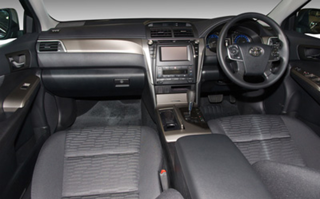 TOYOTA AURION 2016 4-Door Sedan