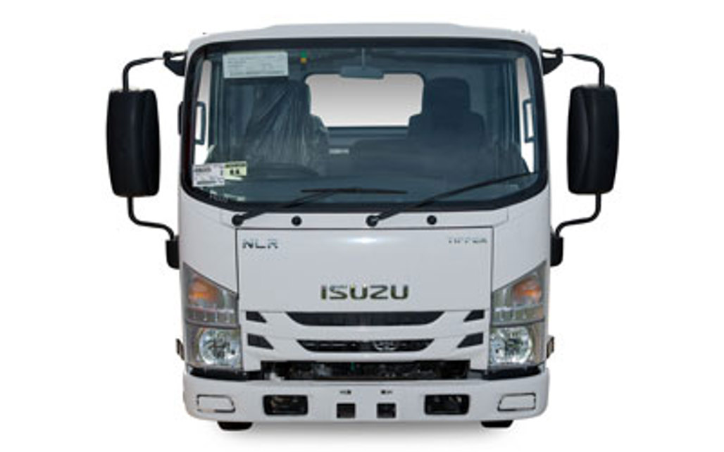 ISUZU N-SERIES 2016 4-Door -