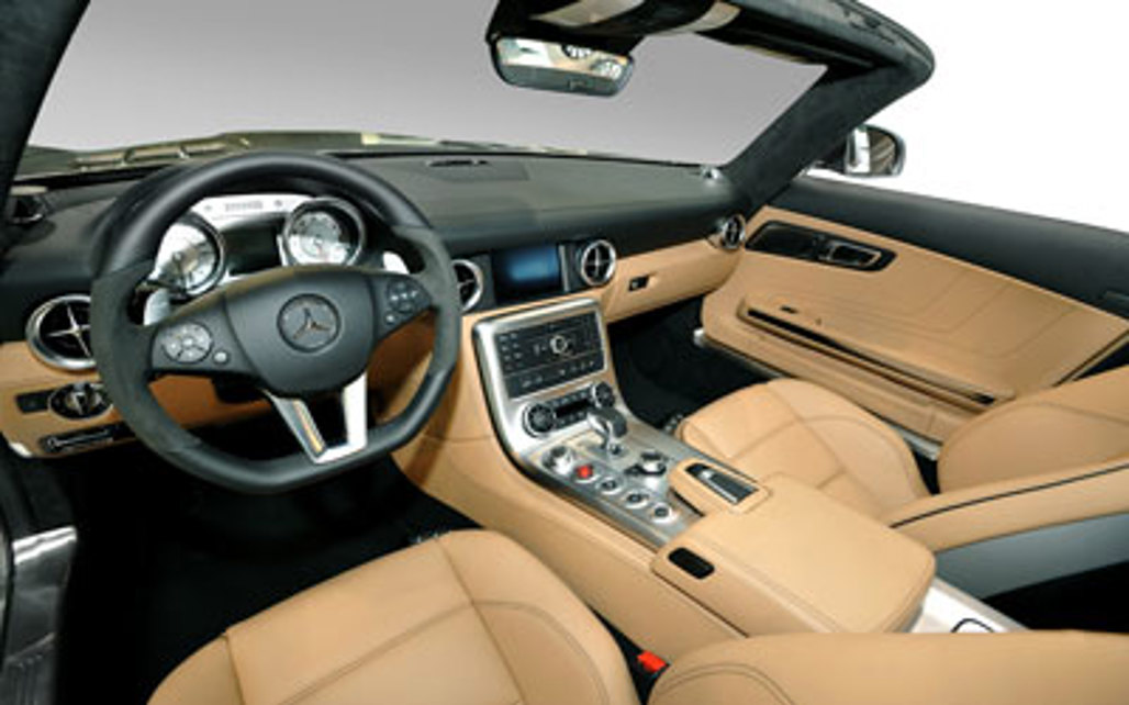 MERCEDES-BENZ SLS AMG 2012 2-Door Sports