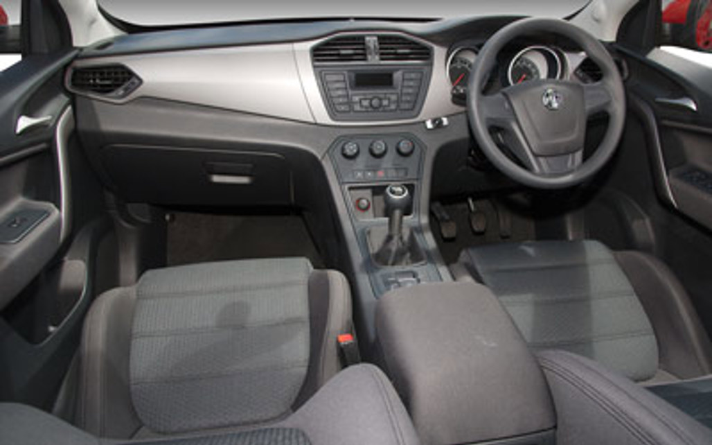 MG MG GS 2018 5-Door SUV 5OD CORE_