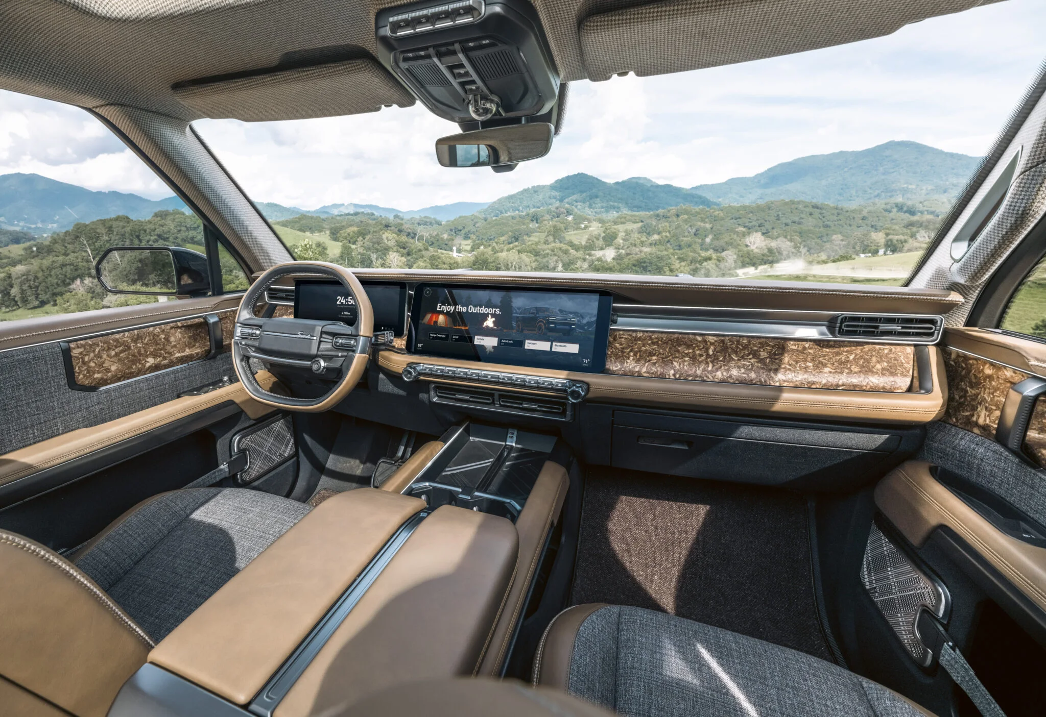 Scout Traveler Mountainside dashboard and front cabin.