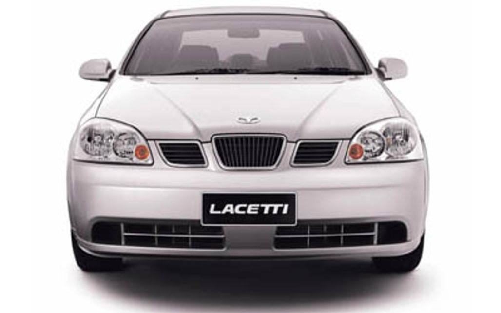 DAEWOO LACETTI 2004 4-Door Sedan