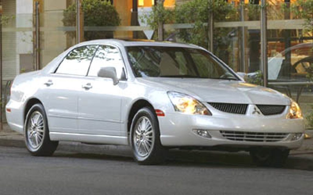 MITSUBISHI DIAMANTE 2004 4-Door Sedan  4SA XI.