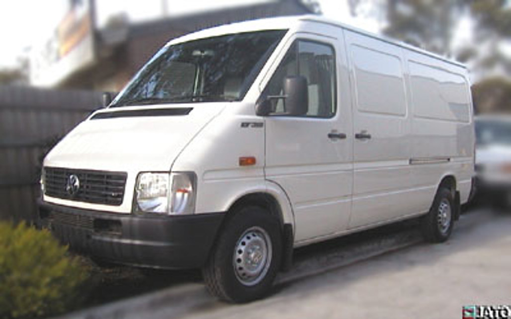 VOLKSWAGEN LT 2006 4-Door Van