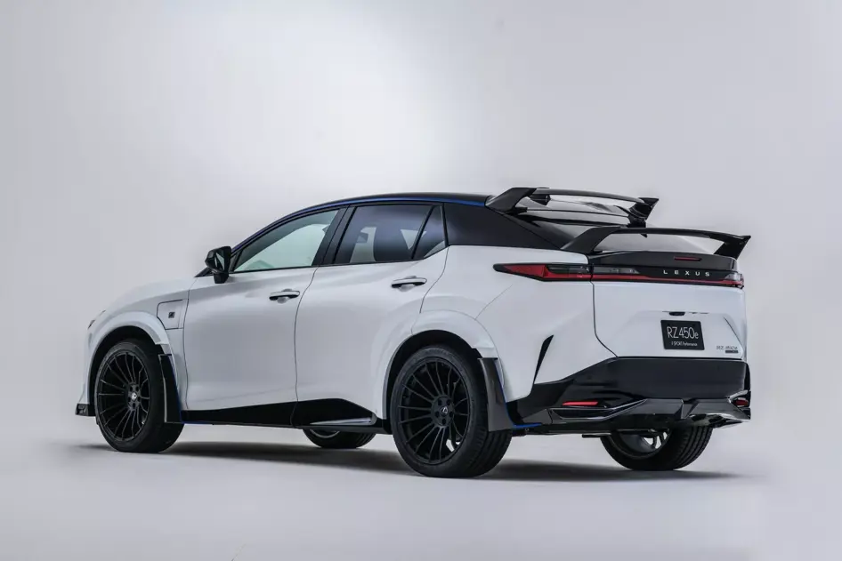 Lexus RZ450e F Sport Performance