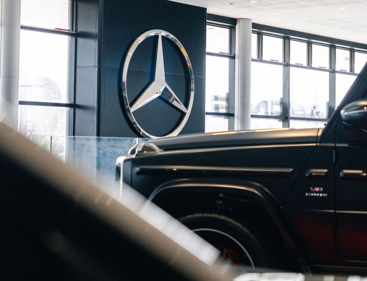 Mercedes-Benz North Shore.